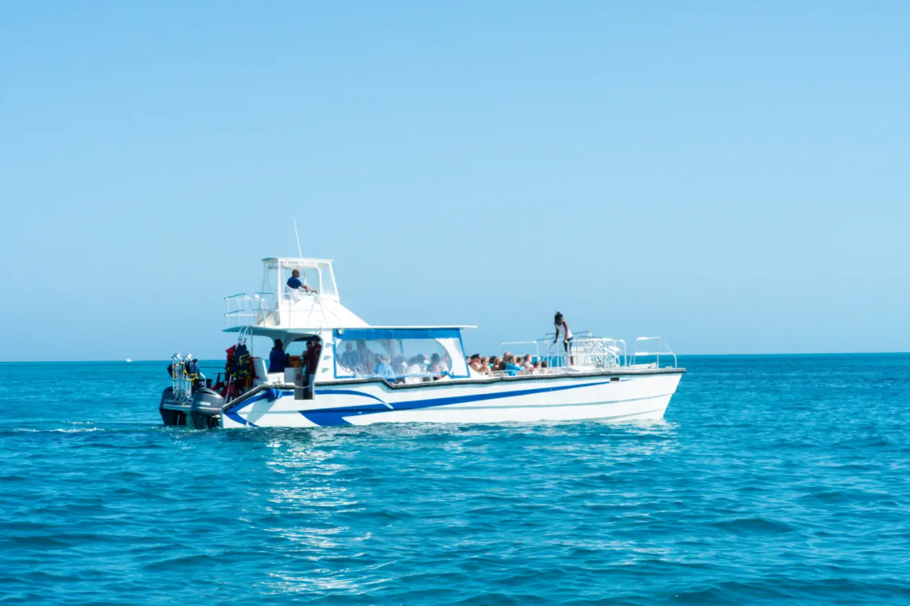 Seas N' Cays catamaran underway on the open water off Nassau